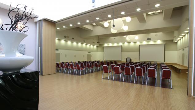 Admiral Park Hotel