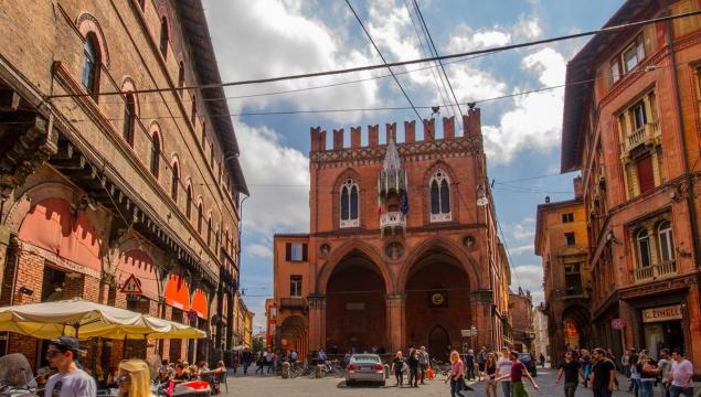 Bologna eccelle per equilibrio urbano - è la prima città in Italia per qualità della vita